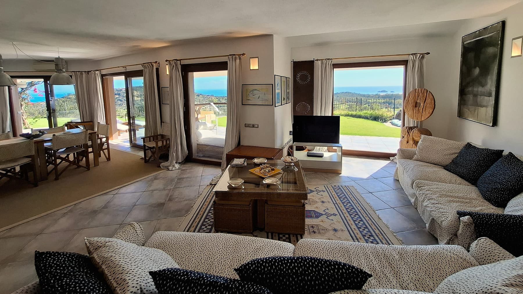 Elegant Villa with Pool in Pula, Sardinia