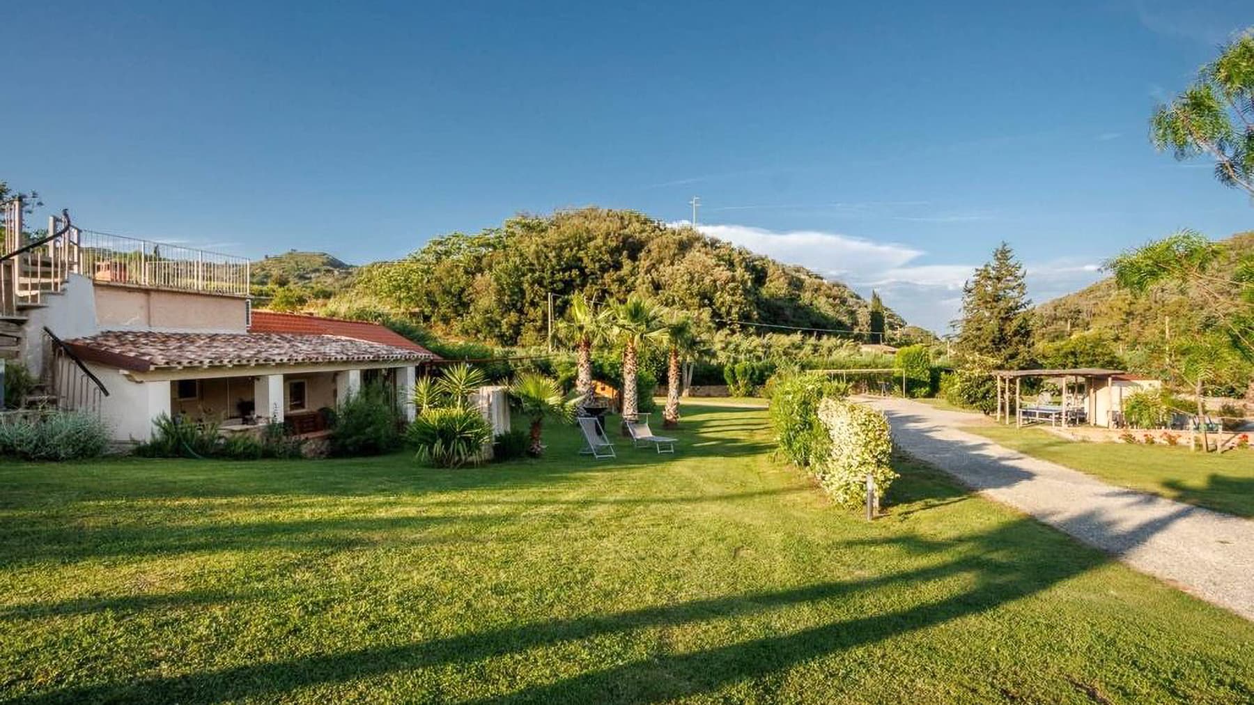 Villa su unico piano con piscina a Bagnaia, Toscana