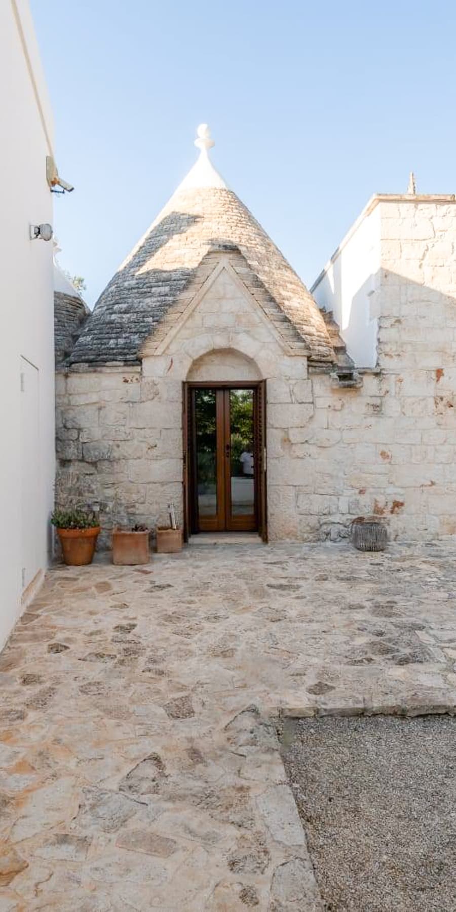 Trullo con piscina a Ceglie Messapica, nel cuore della Puglia