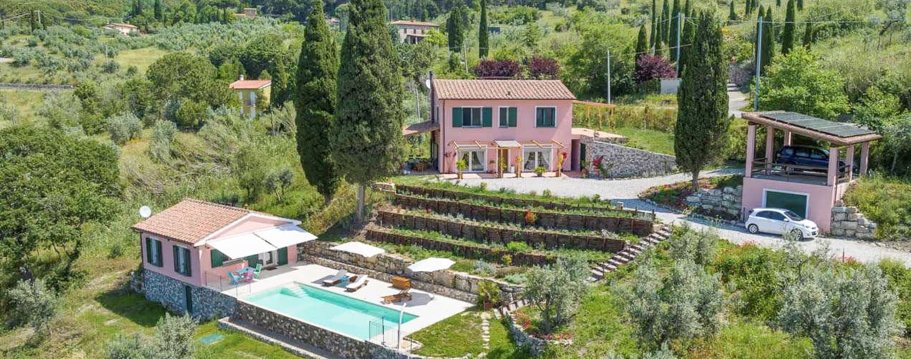 Panoramic Hilltop Villa in Riparbella, Tuscany