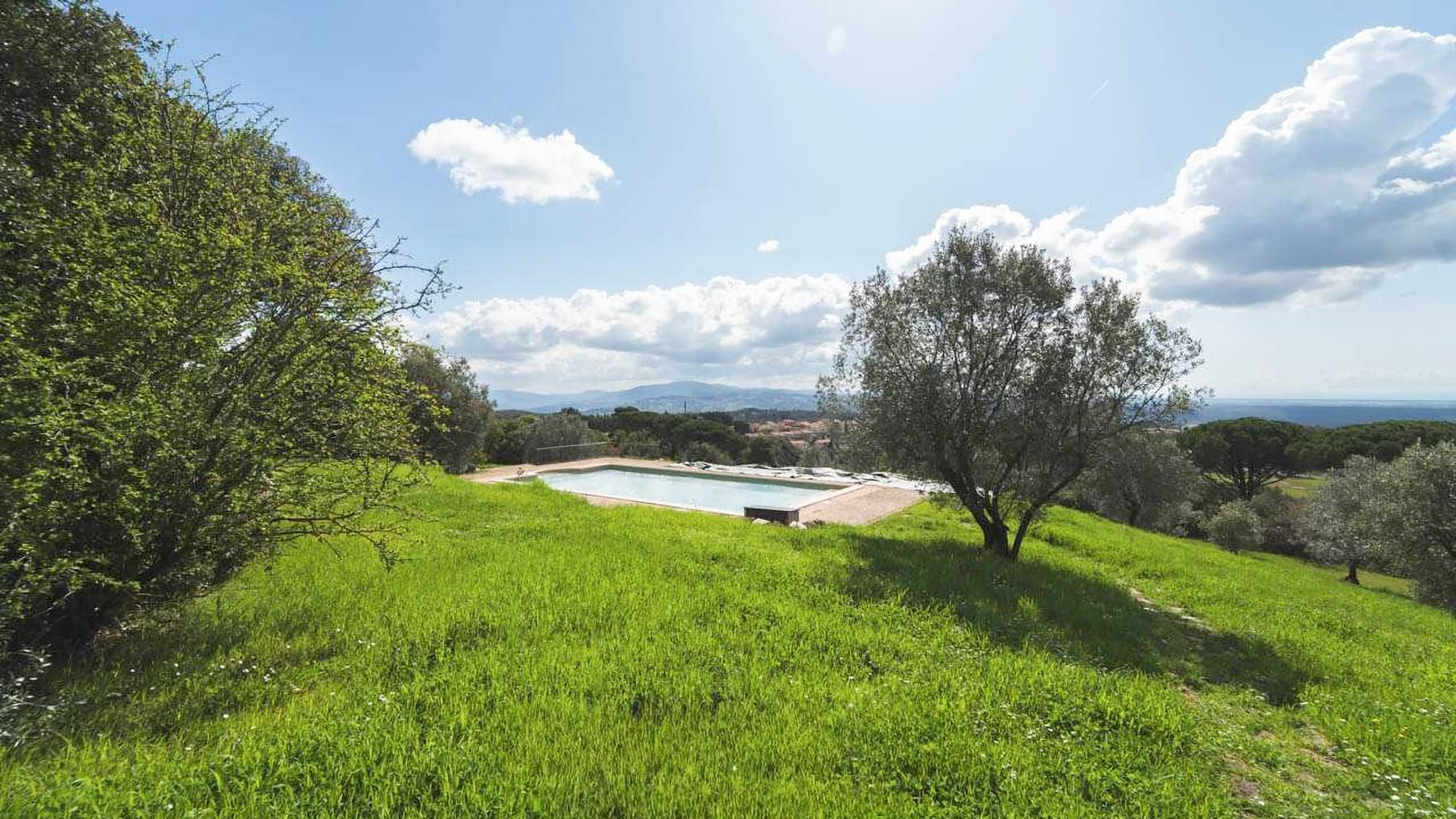 Villa storica tra le colline toscane, Riparbella