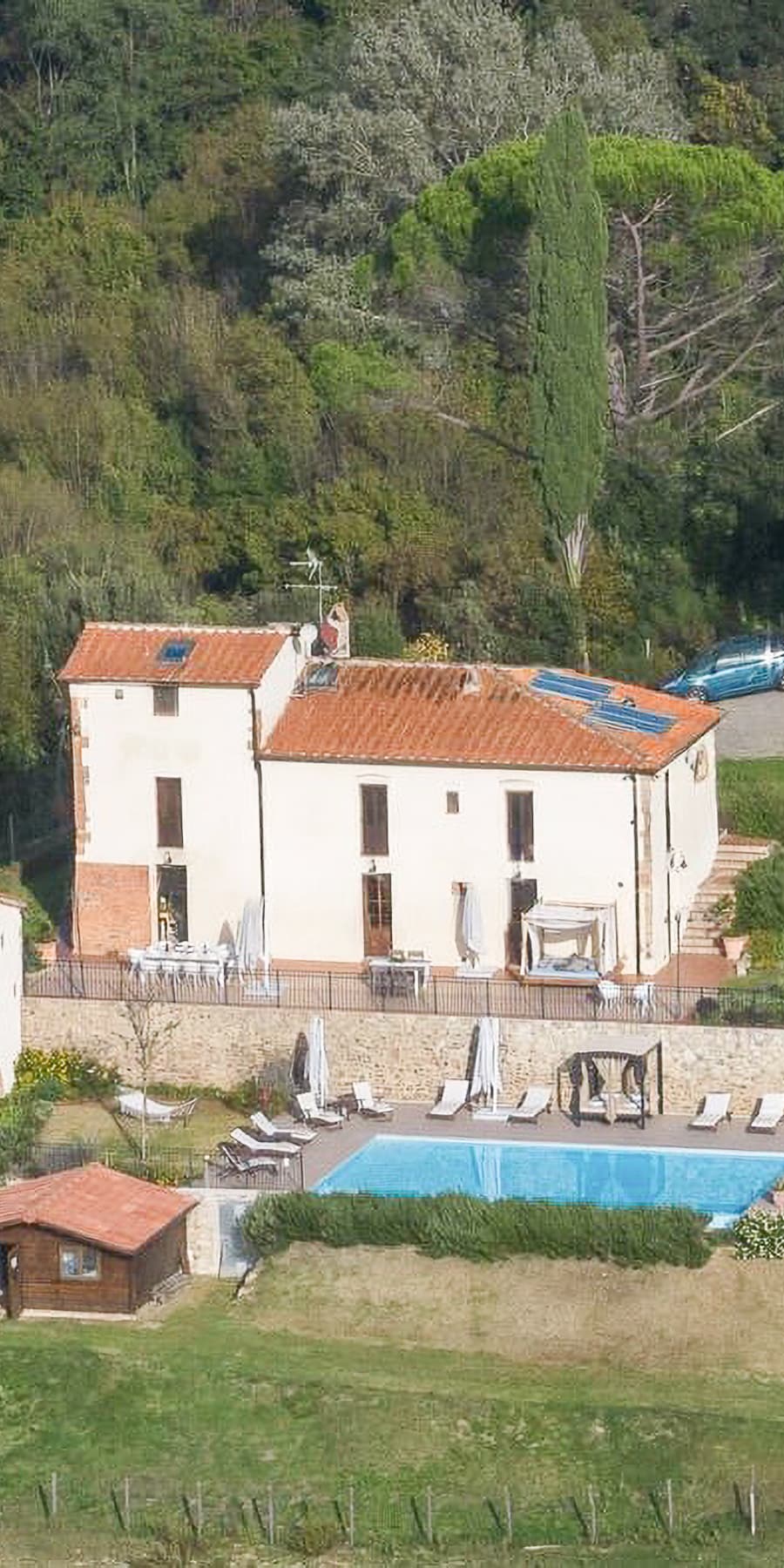 Panoramic Country House in Palaia, Tuscany