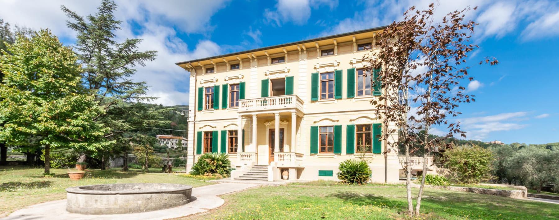 Historic Villa in Lucca's Scenic Tuscan Countryside