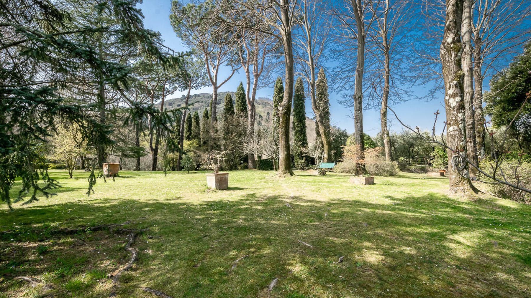 Villa esclusiva tra le colline di Lucca, Toscana