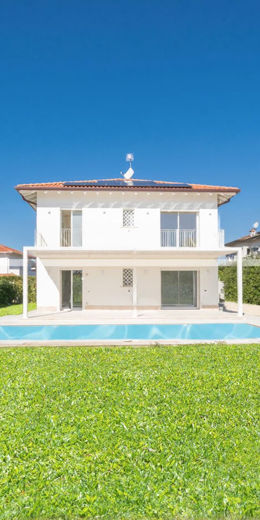 Villa esclusiva in Versilia, Pietrasanta con piscina