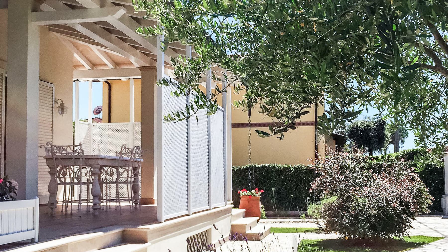 Elegant Villa in Marina di Pietrasanta, Tuscany