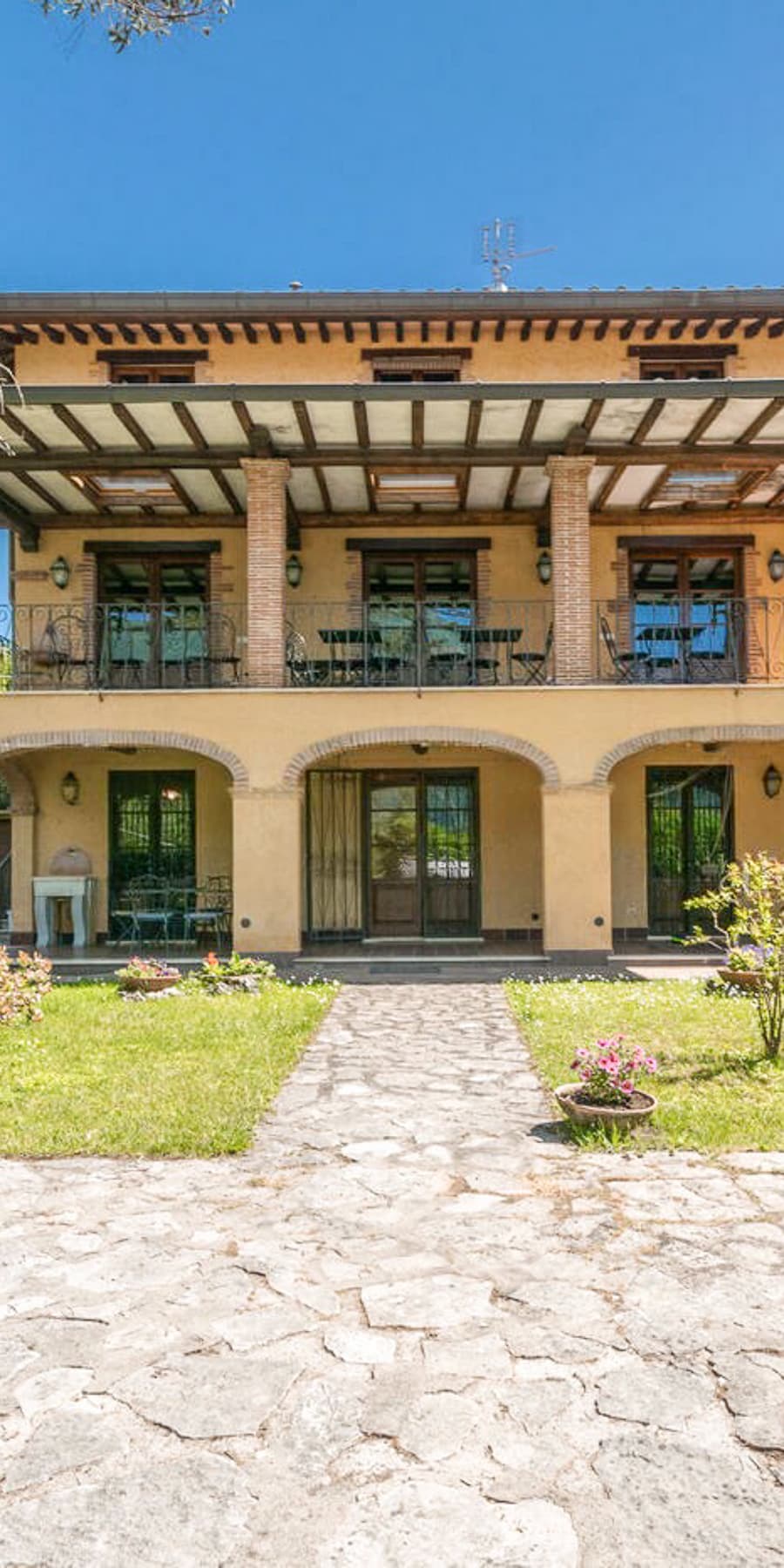 Villa esclusiva a Camaiore, nel cuore della Toscana