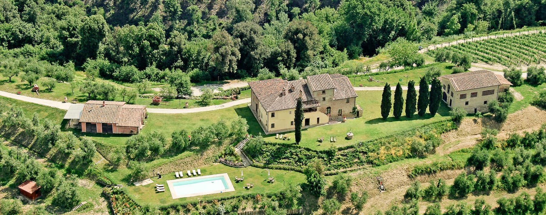 Castello in Toscana, Montopoli: Eleganza e Natura