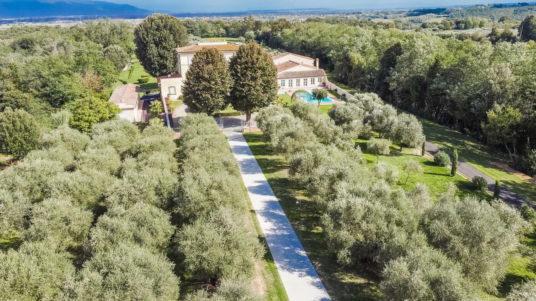 Villa del 1800 tra le colline toscane, Fauglia
