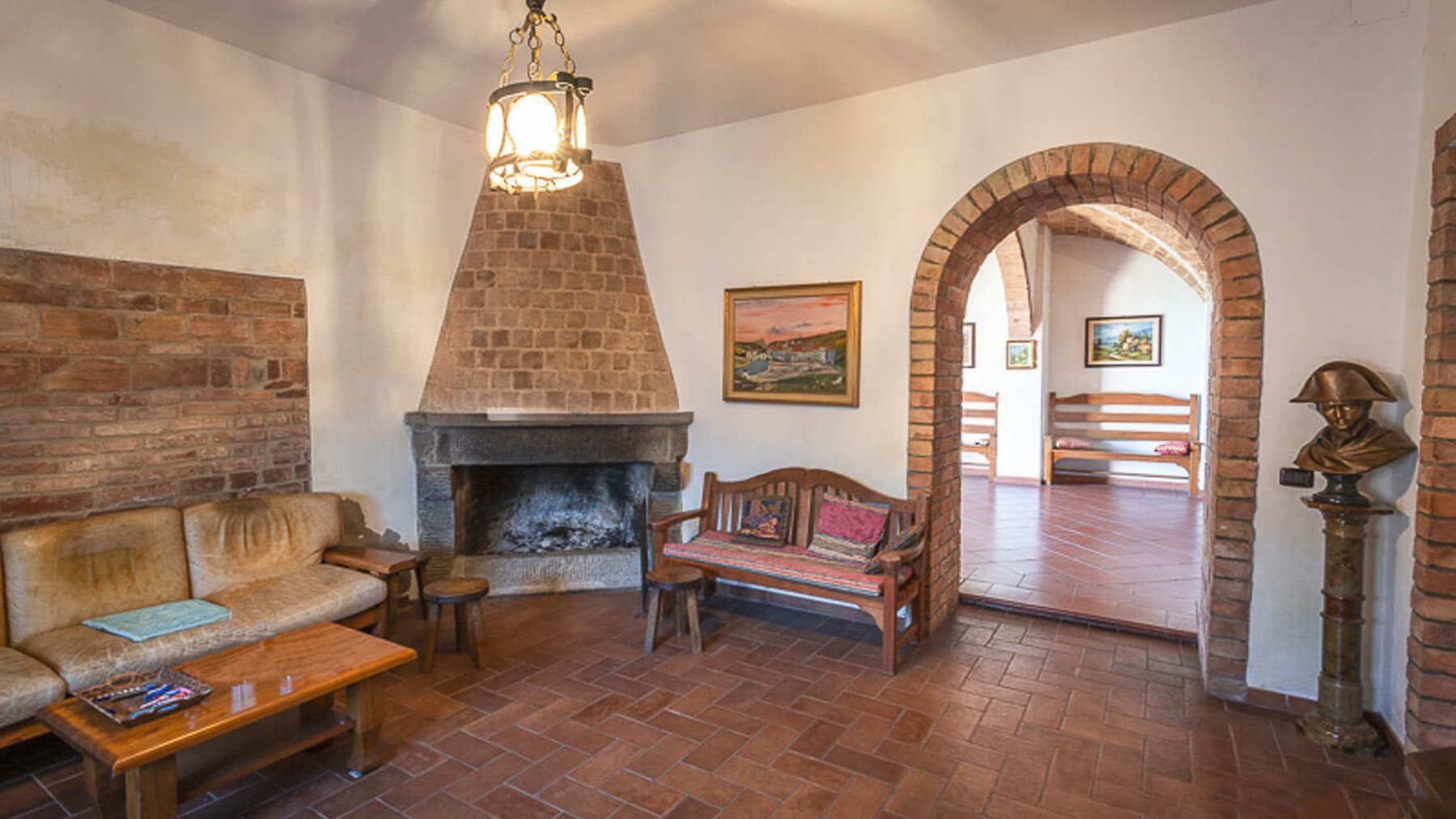 Historic Villa with Panoramic Views in Tuscany