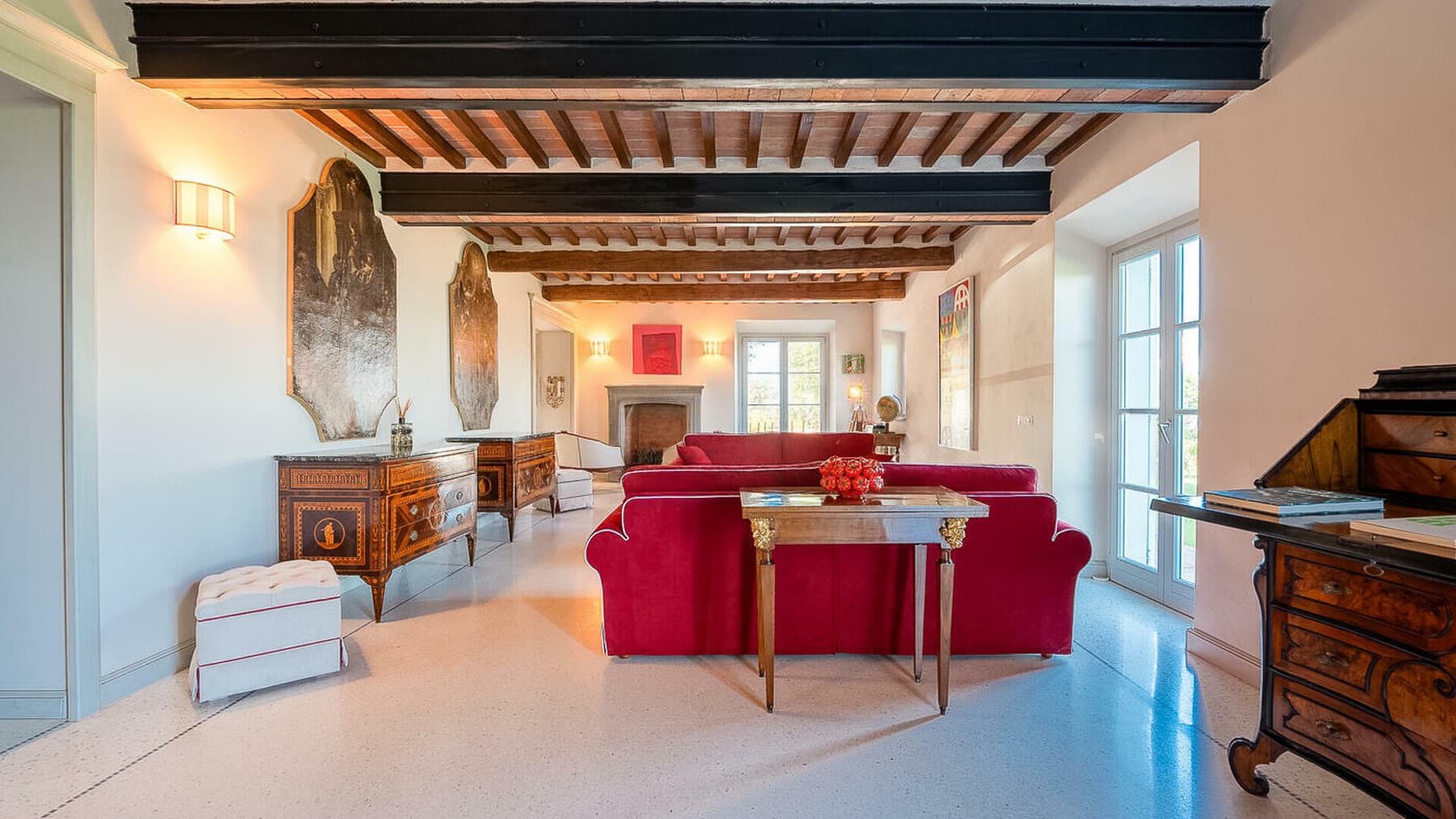 Villa esclusiva a Livorno, 480 mq di eleganza e vista mare