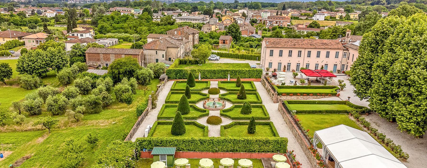 Historic Villa with Pool in Capannori, Tuscany