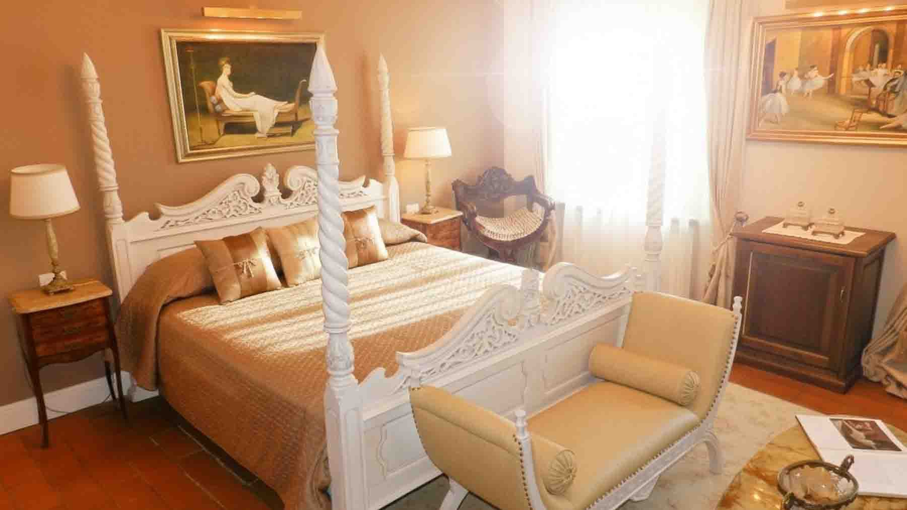 Albergo storico a Castelnuovo di Garfagnana, Toscana