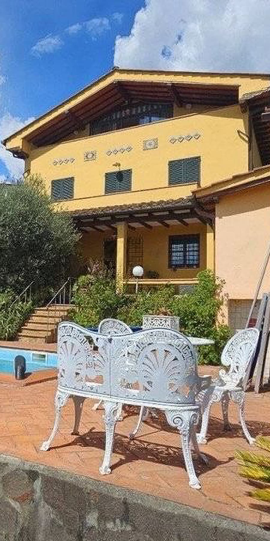 Charming Villa in Corsanico, Tuscany