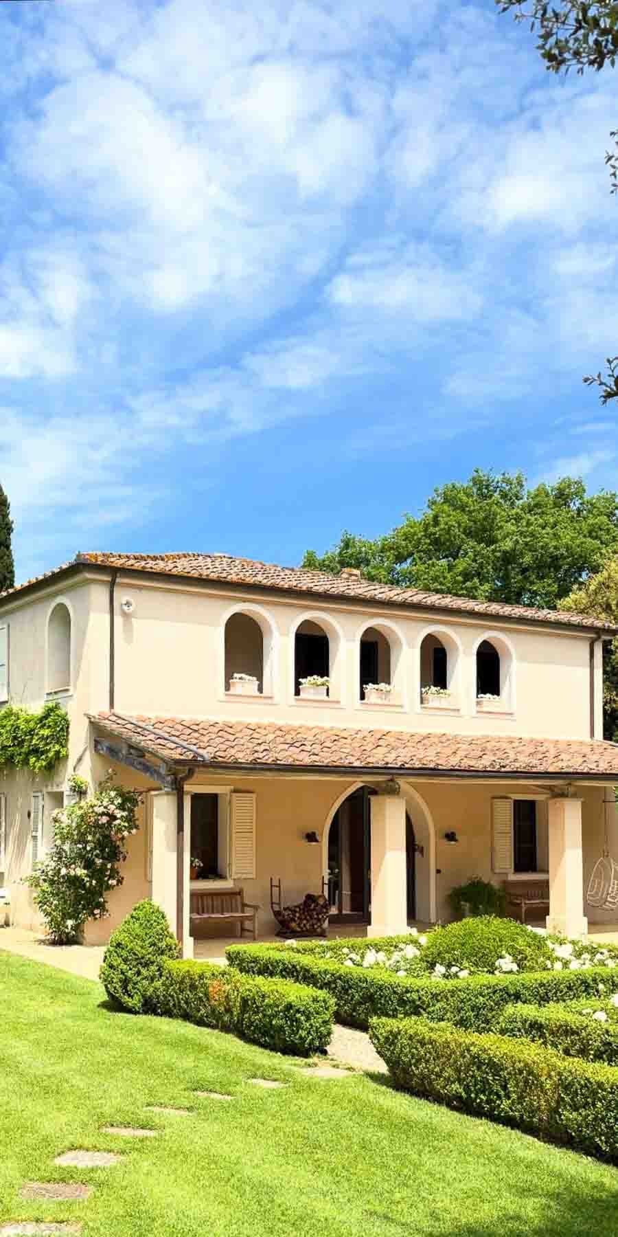 Villa esclusiva nelle colline senesi a Buonconvento