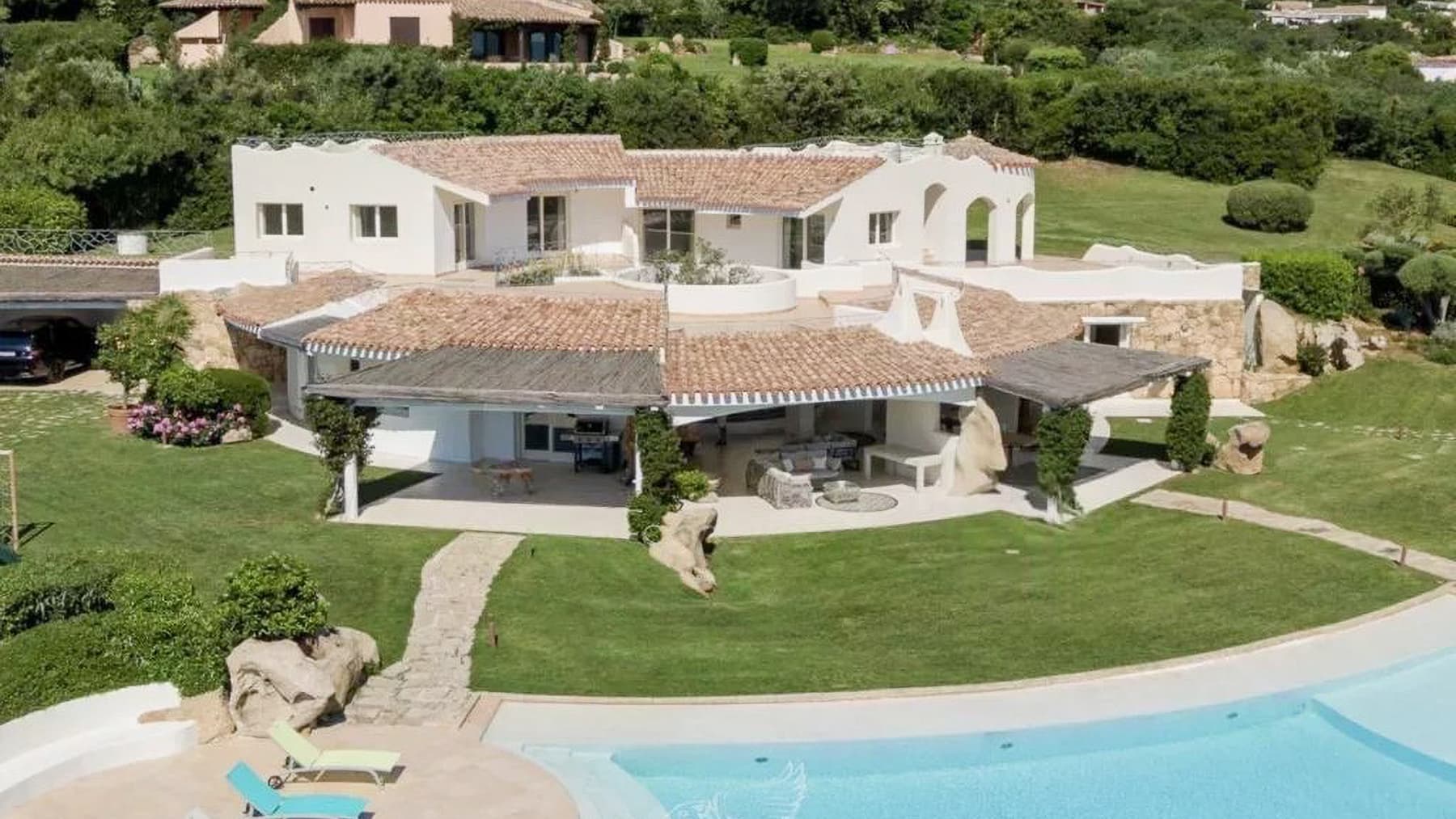 Villa con piscina e vista mare a Palau, Sardegna