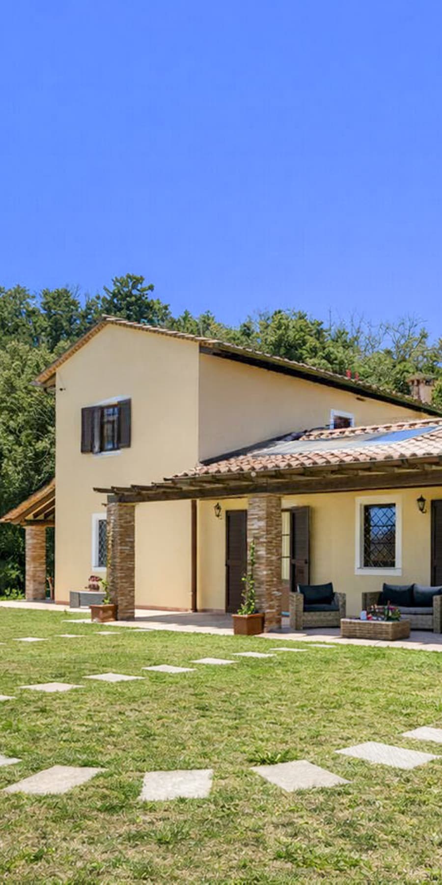 Villa elegante tra le colline toscane, Lucca