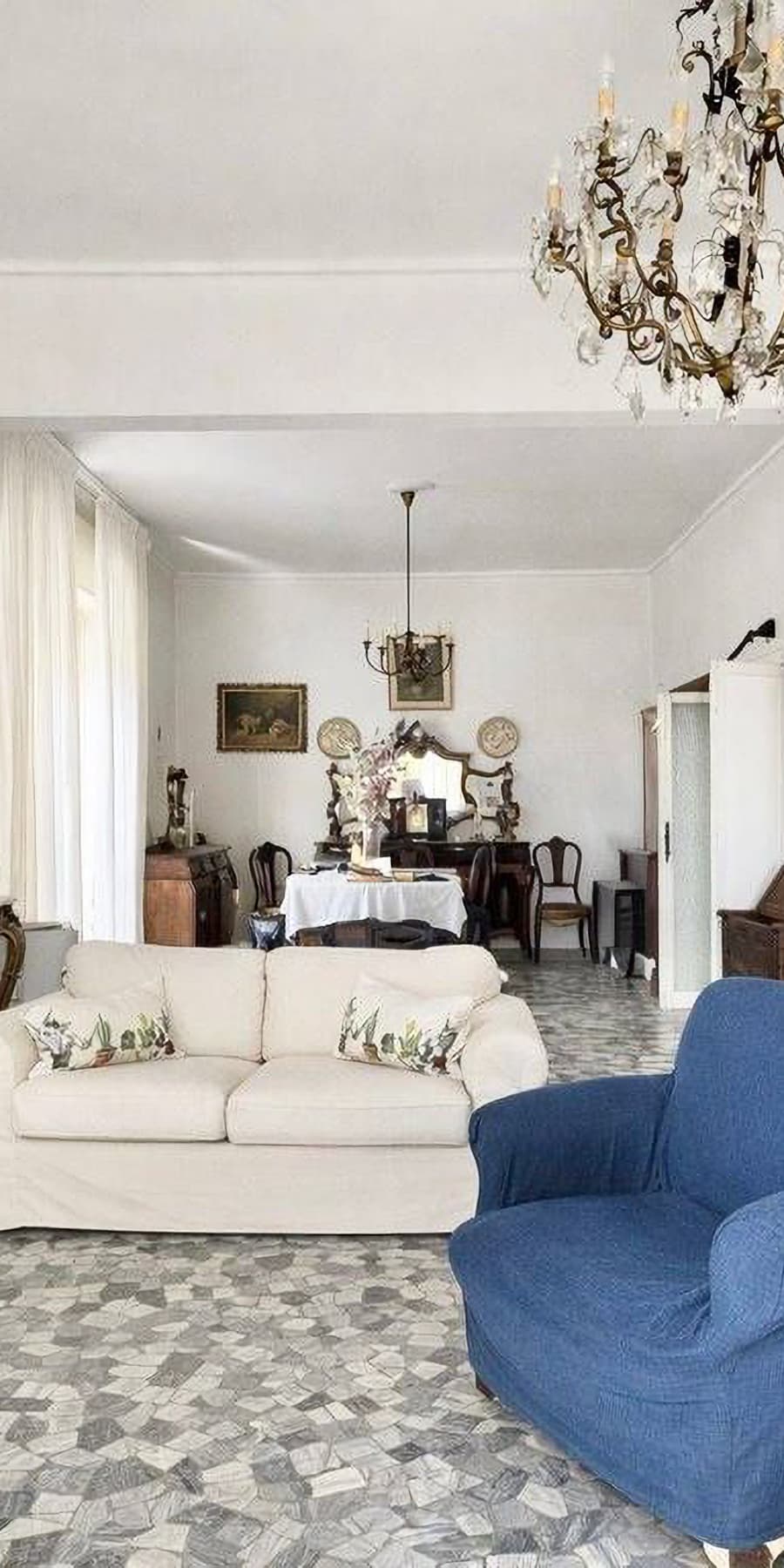 Modern Apartment in Napoli, Campania