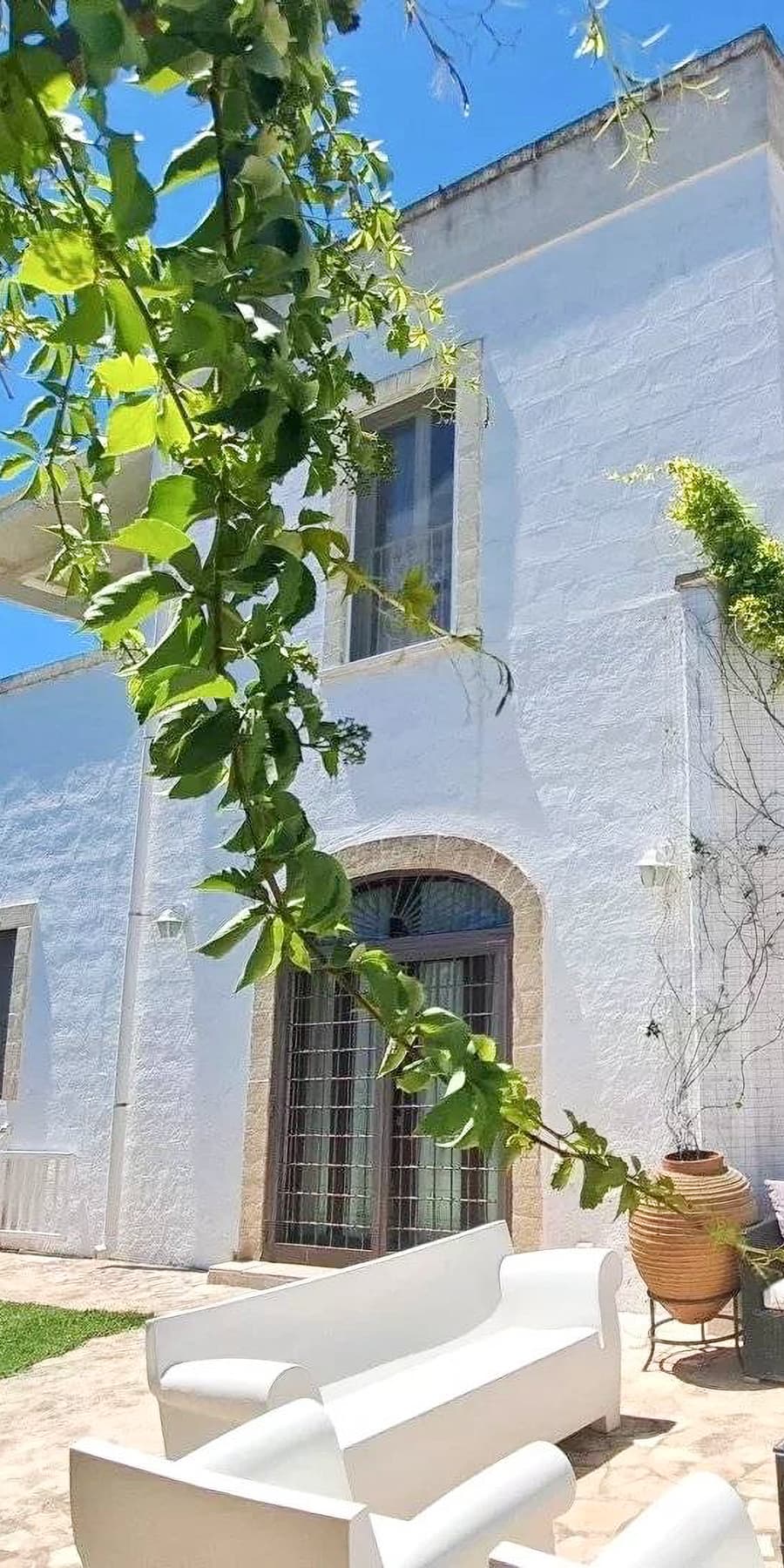 Proprietà di Lusso a Fasano, Puglia, 200mq di Eleganza