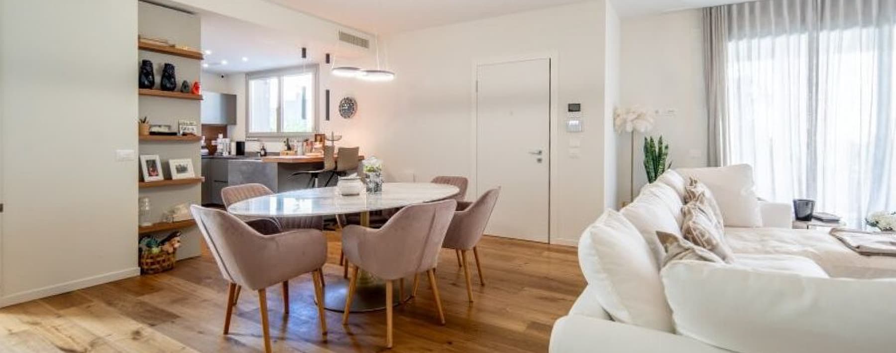 Villa in Sirmione, Lago di Garda, Lombardy