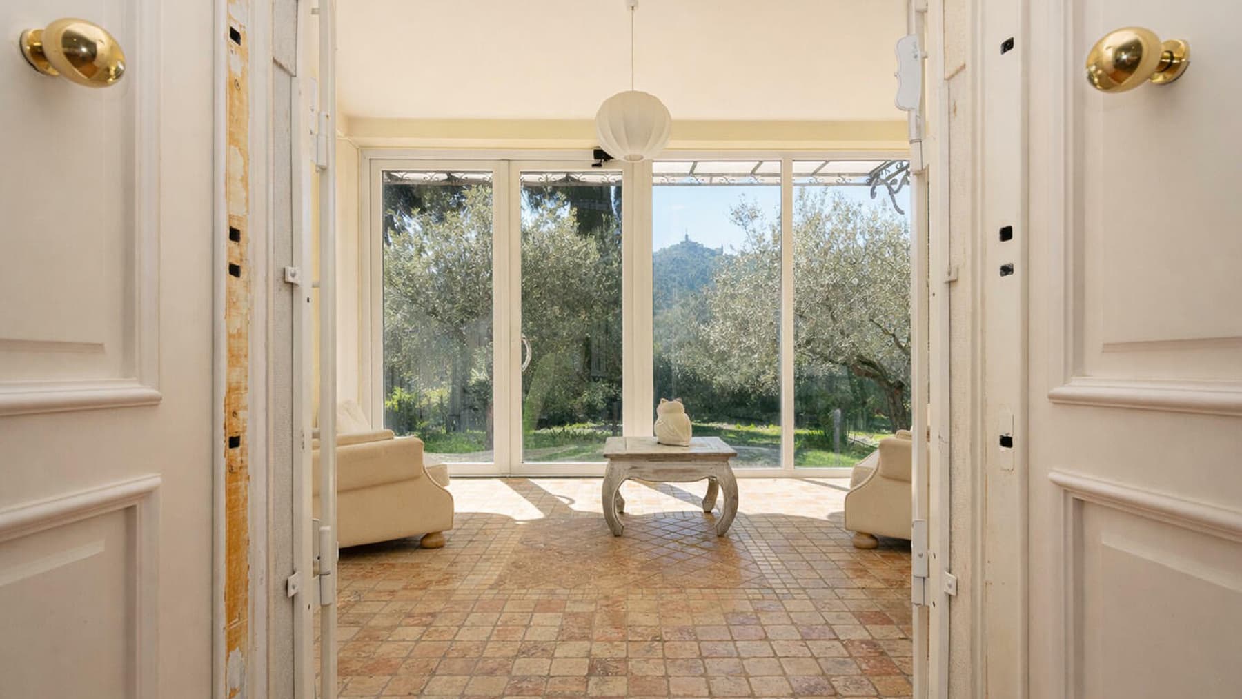 Villa di prestigio tra le colline della Versilia, Camaiore