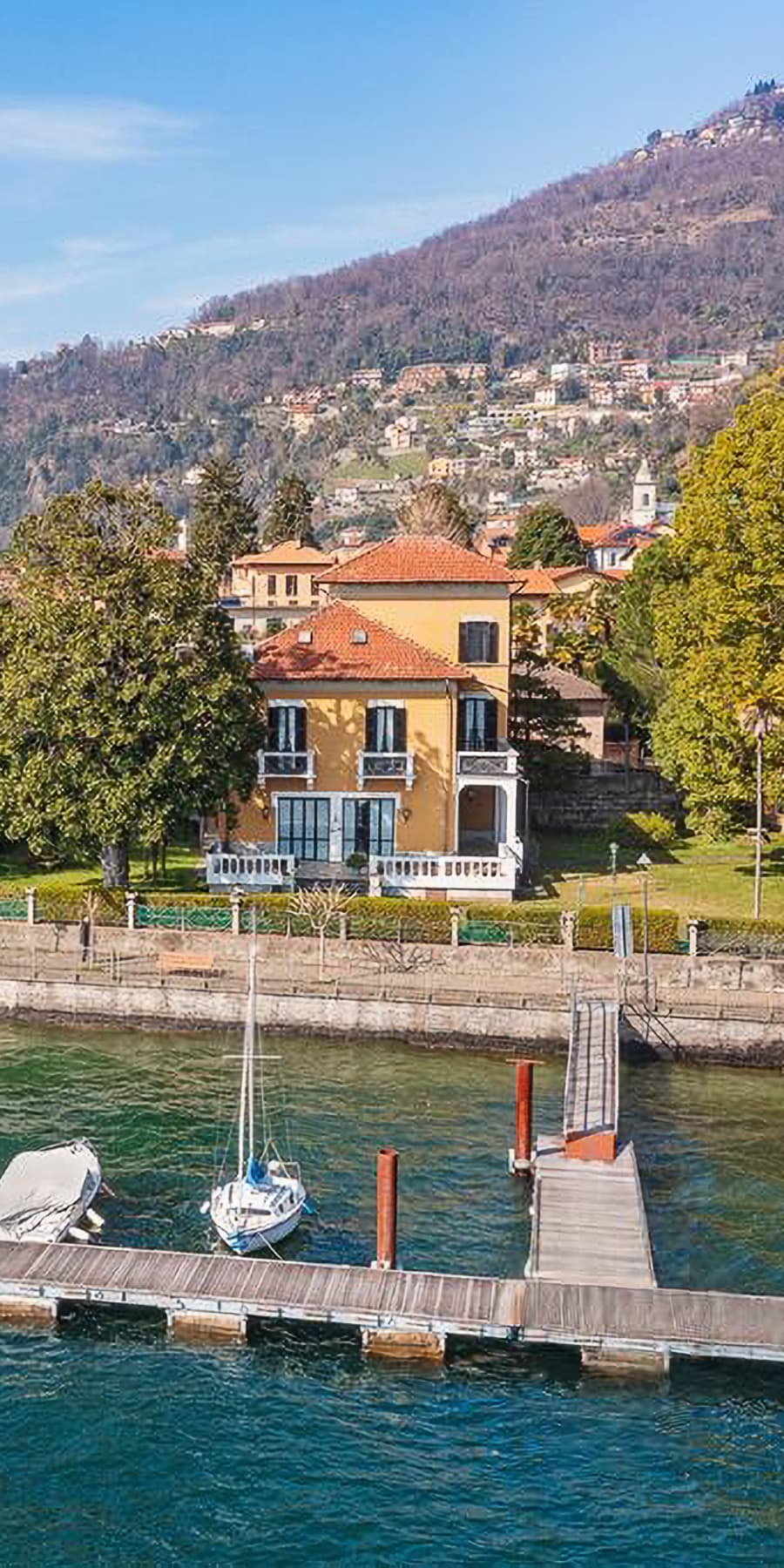 Villa sul Lago Maggiore a Maccagno, 500 mq di eleganza