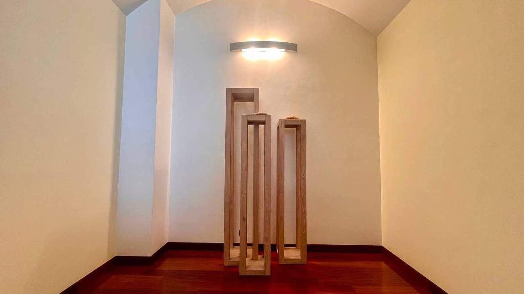 Spacious Villa with Garden in Rome, Lazio