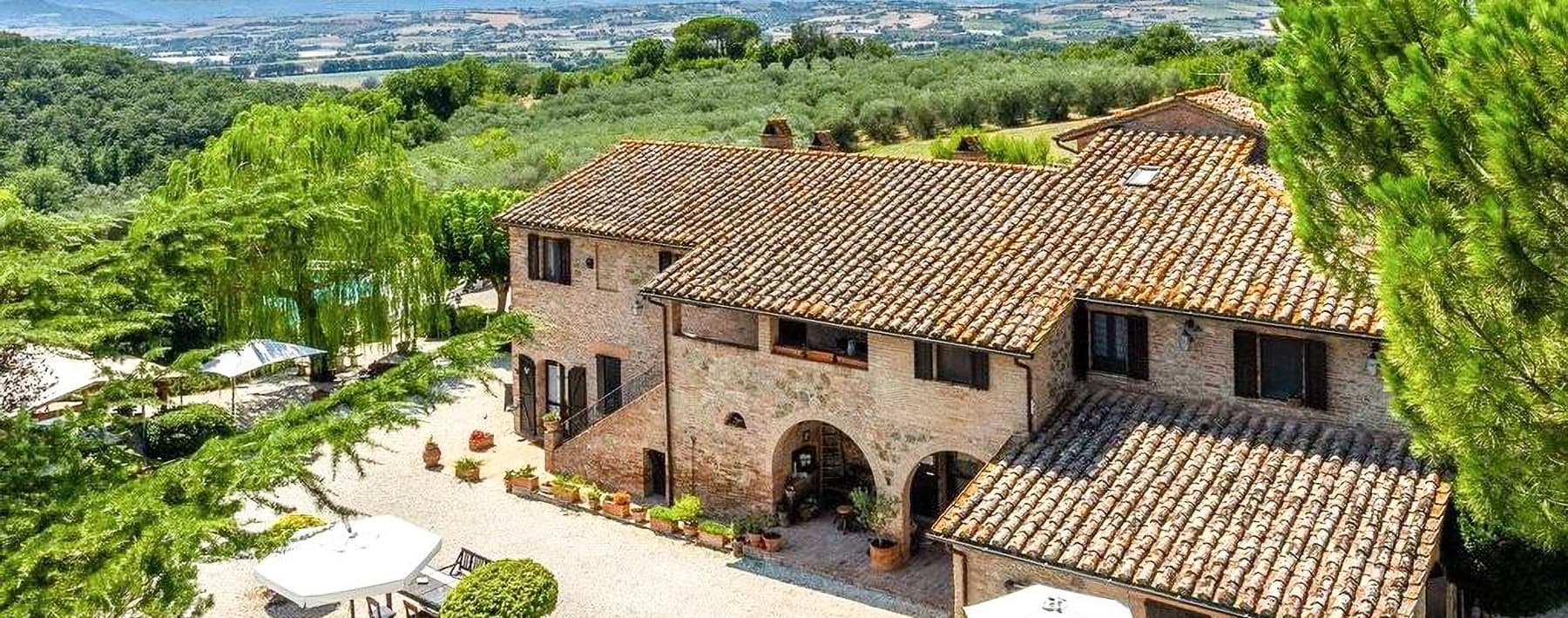 Charming Country House in Deruta, Umbria