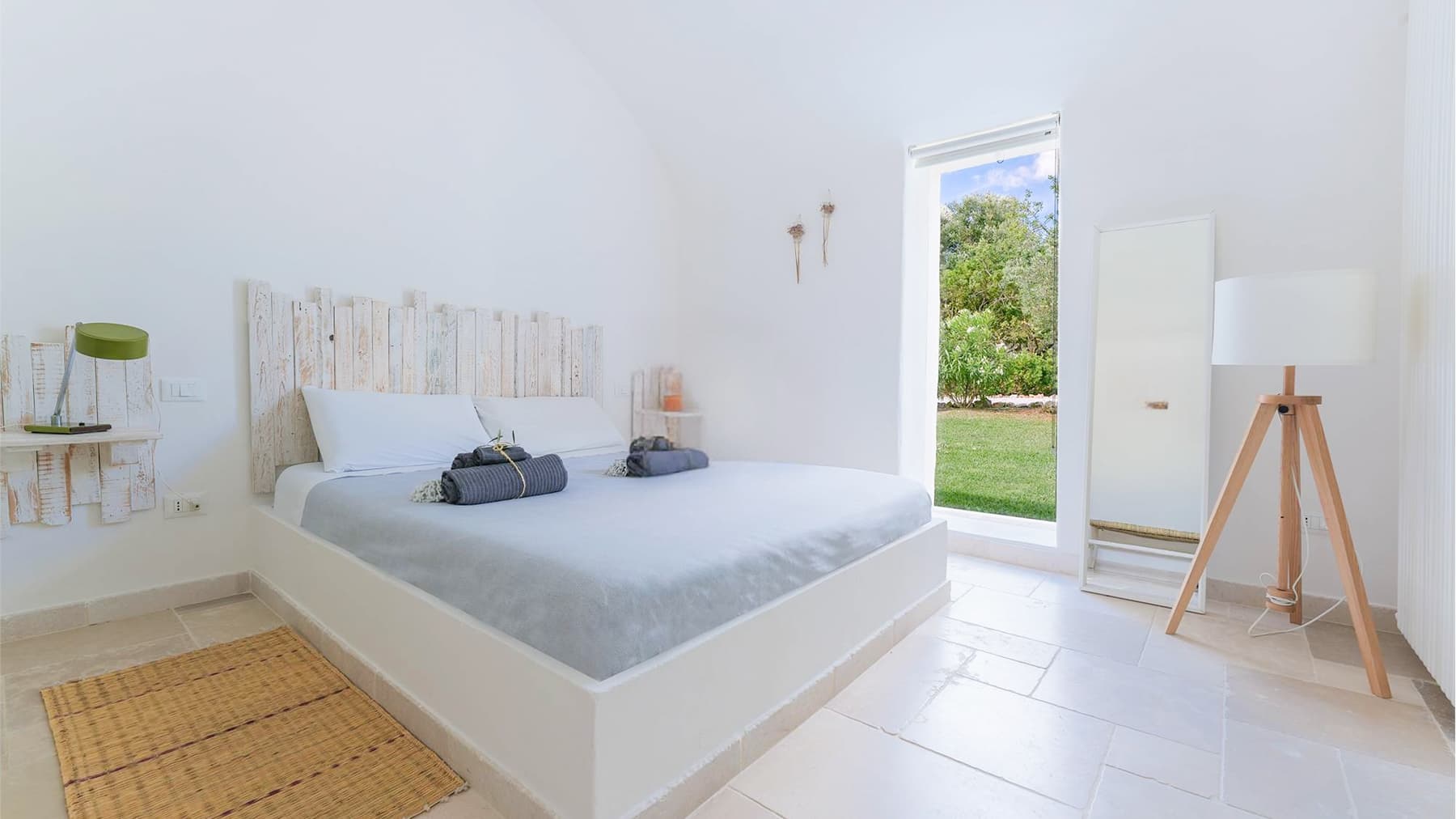 Villa con Piscina e Vista in Campagna Ostunese, Puglia