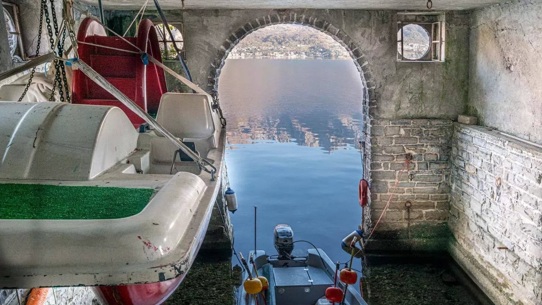 Villa sul Lago di Como a Oliveto Lario, 460 mq di charme