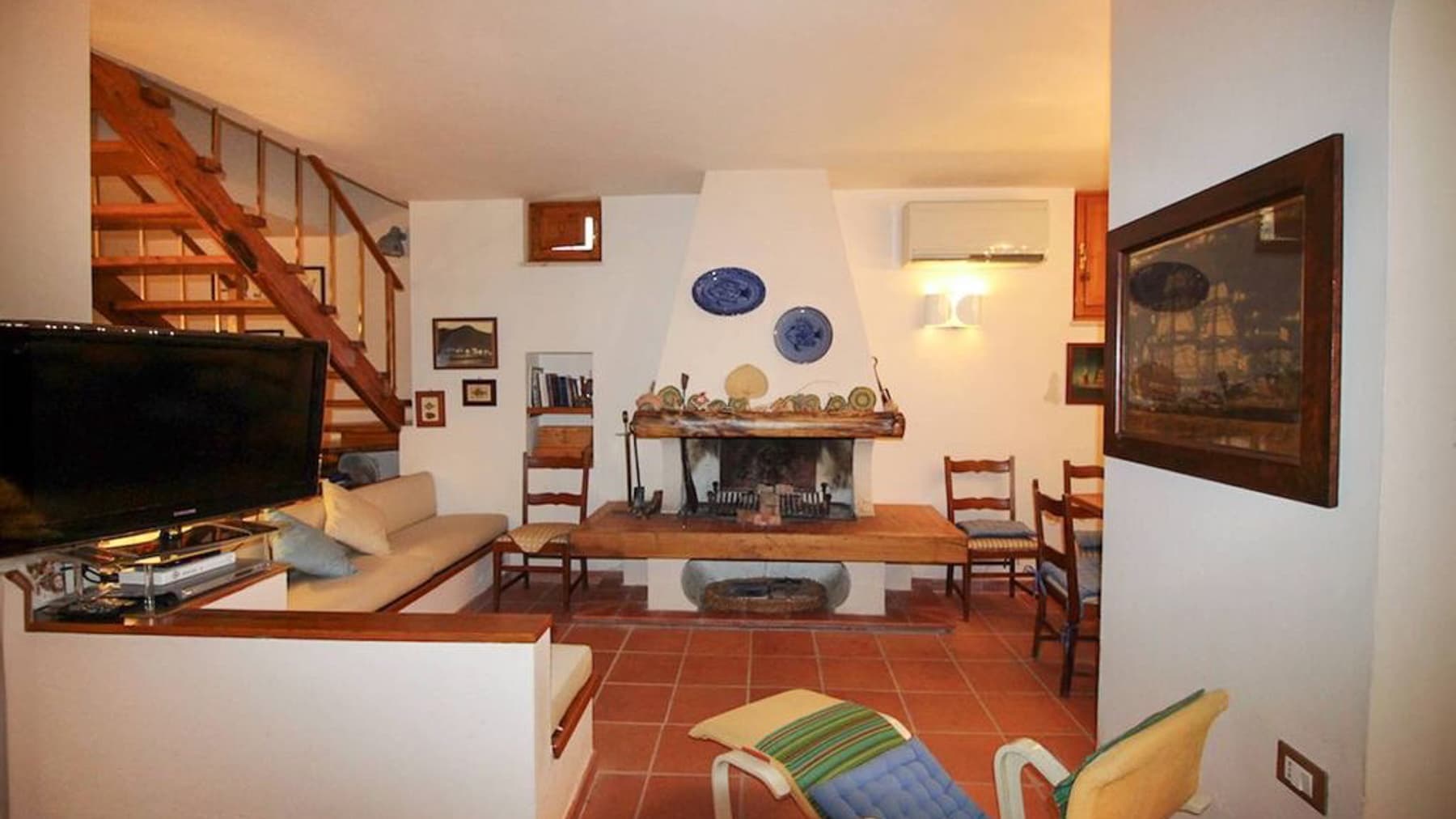 Villa in Capraia Isola, Tuscany