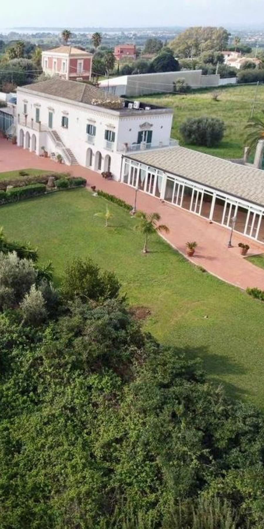 Villa esclusiva con giardino e piscina a Siracusa