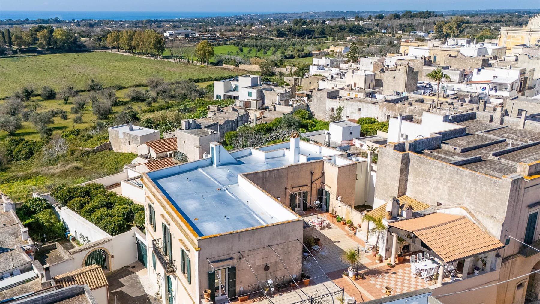 Elegant Palace in Salve, Puglia's Charming Region