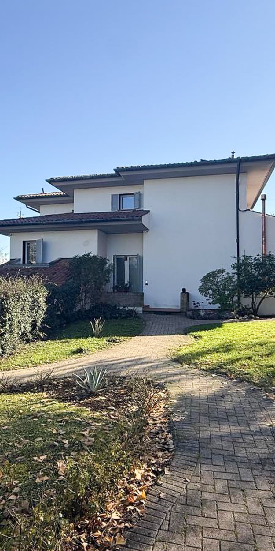 Villa di lusso con ampio giardino a Breda di Piave