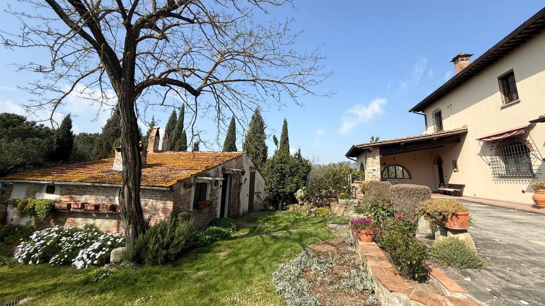 Charming Villa in Cerreto Guidi, Tuscany