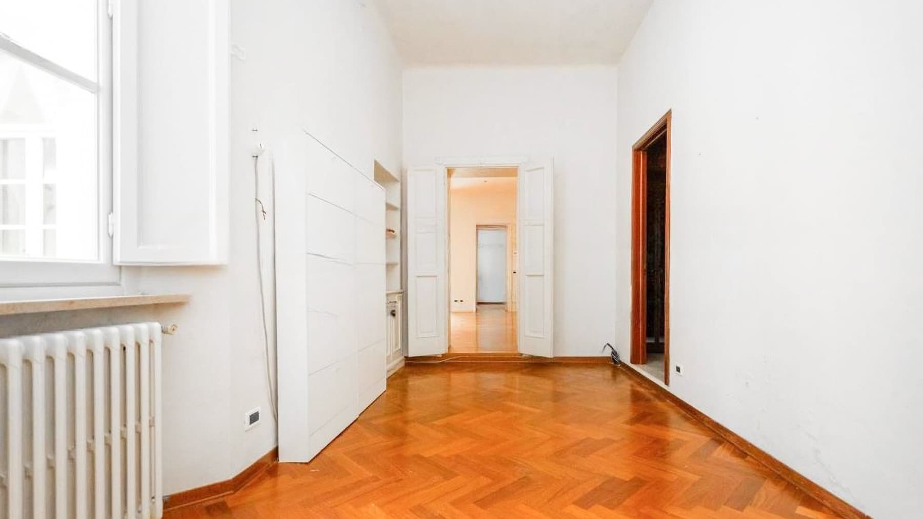 Charming Apartment in Lucca, Tuscany