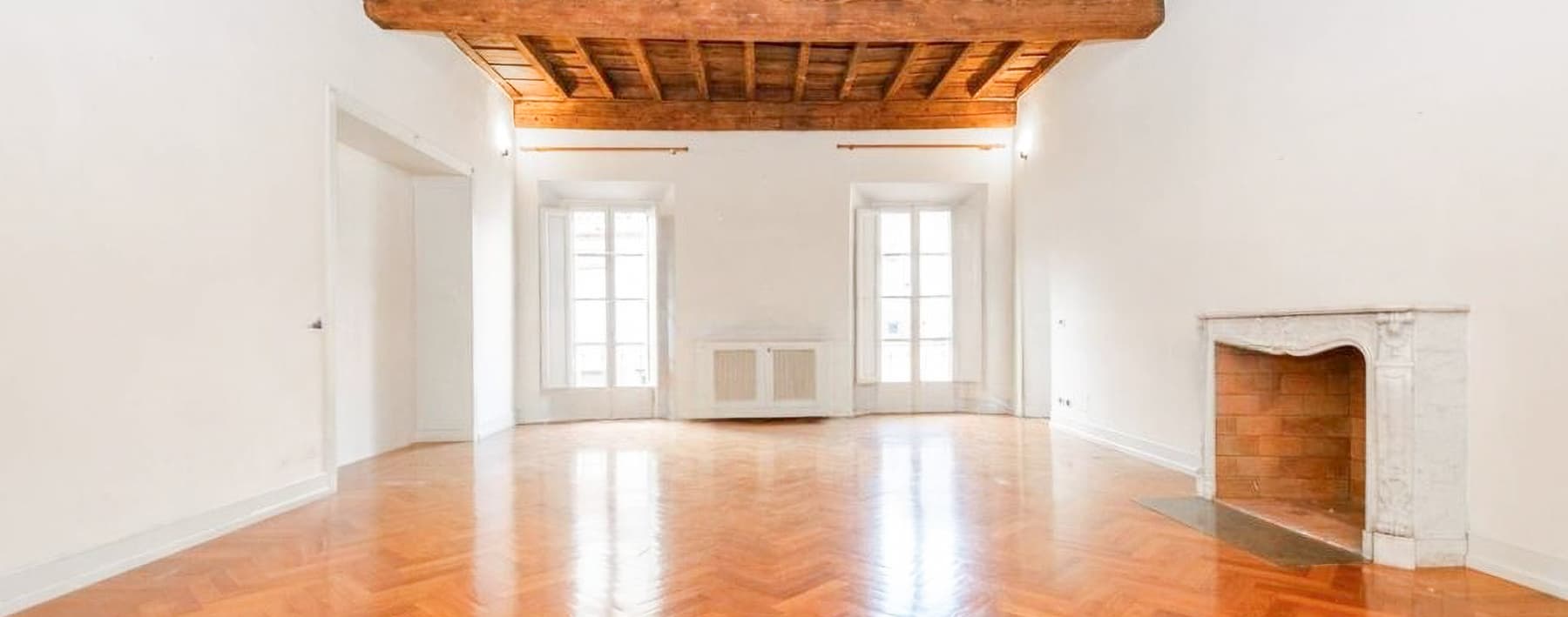 Charming Apartment in Lucca, Tuscany