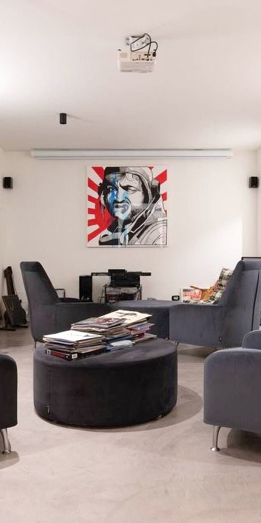 Stylish Apartment in Milan, Lombardy's Heart