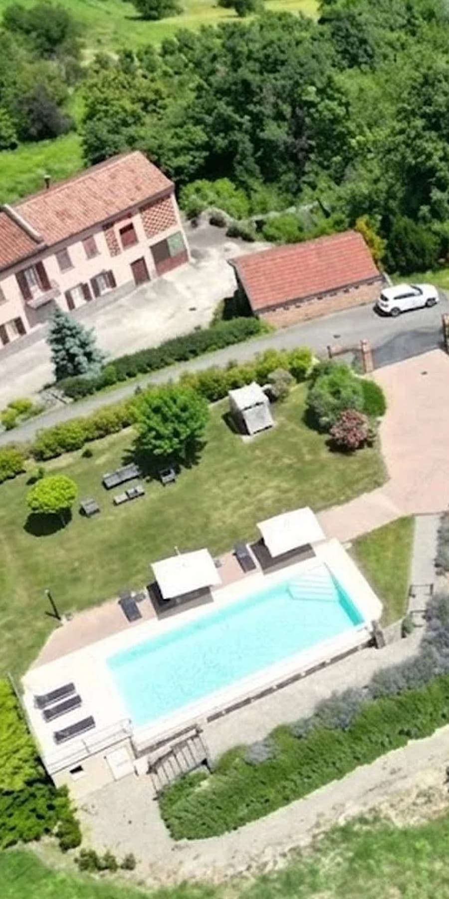 Villa with Panoramic Views in Vigliano d'Asti, Piedmont