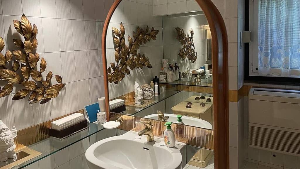 Apartment in Rome, Lazio: Your Urban Oasis Awaits