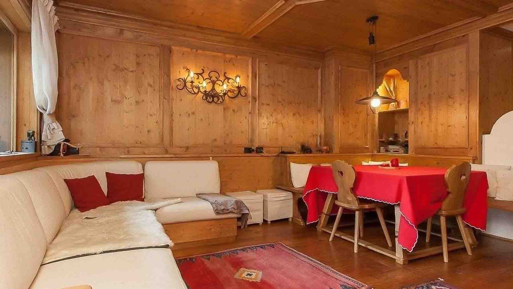 Appartamento di 102 mq con vista Dolomiti a Zuel