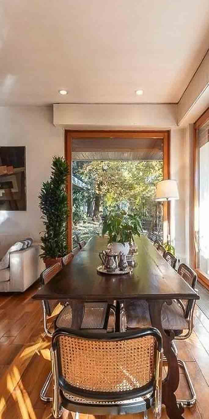 Villa panoramica a San Fermo, 950 mq di lusso naturale