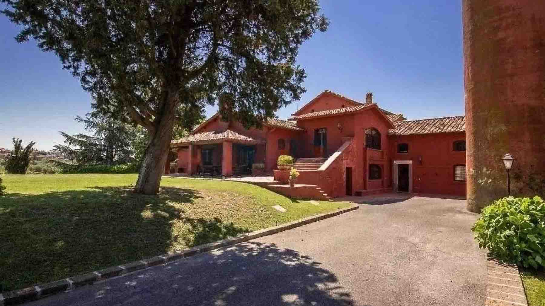 Elegant Villa in Rome, Lazio
