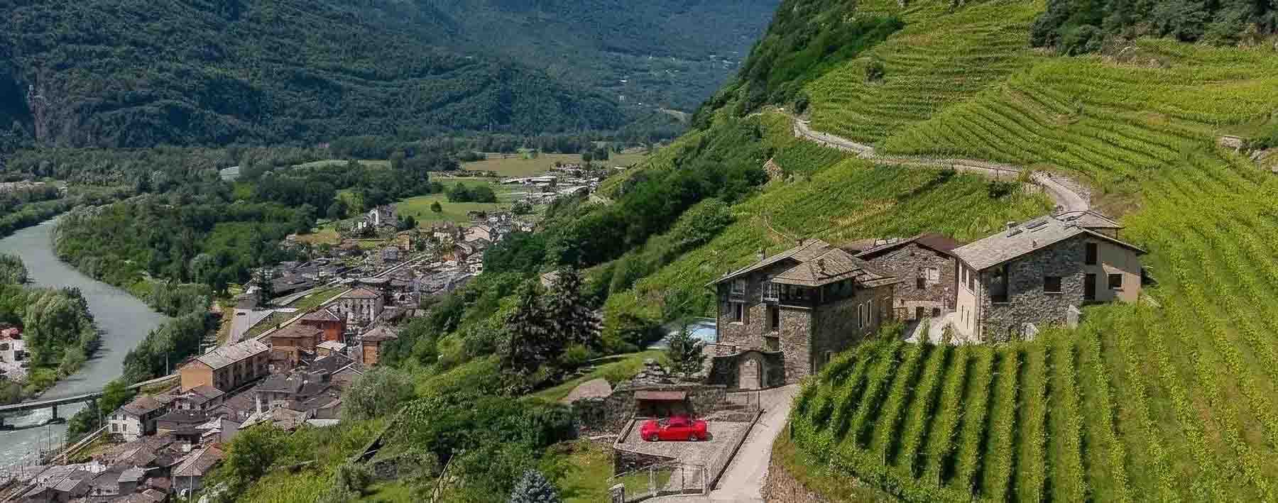 Tenuta-Complesso 1050 m² a Teglio, Valtellina