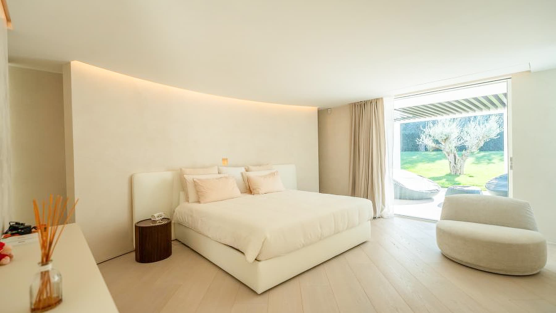 Villa esclusiva con piscina e vista panoramica a Frascati