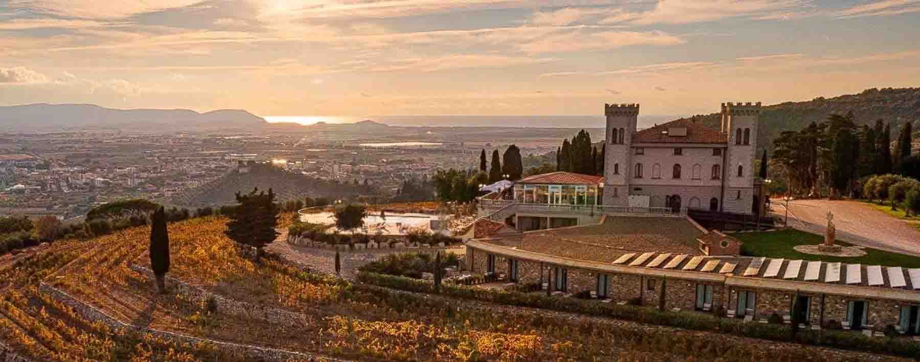 Majestic Castle in Campiglia Marittima, Tuscany