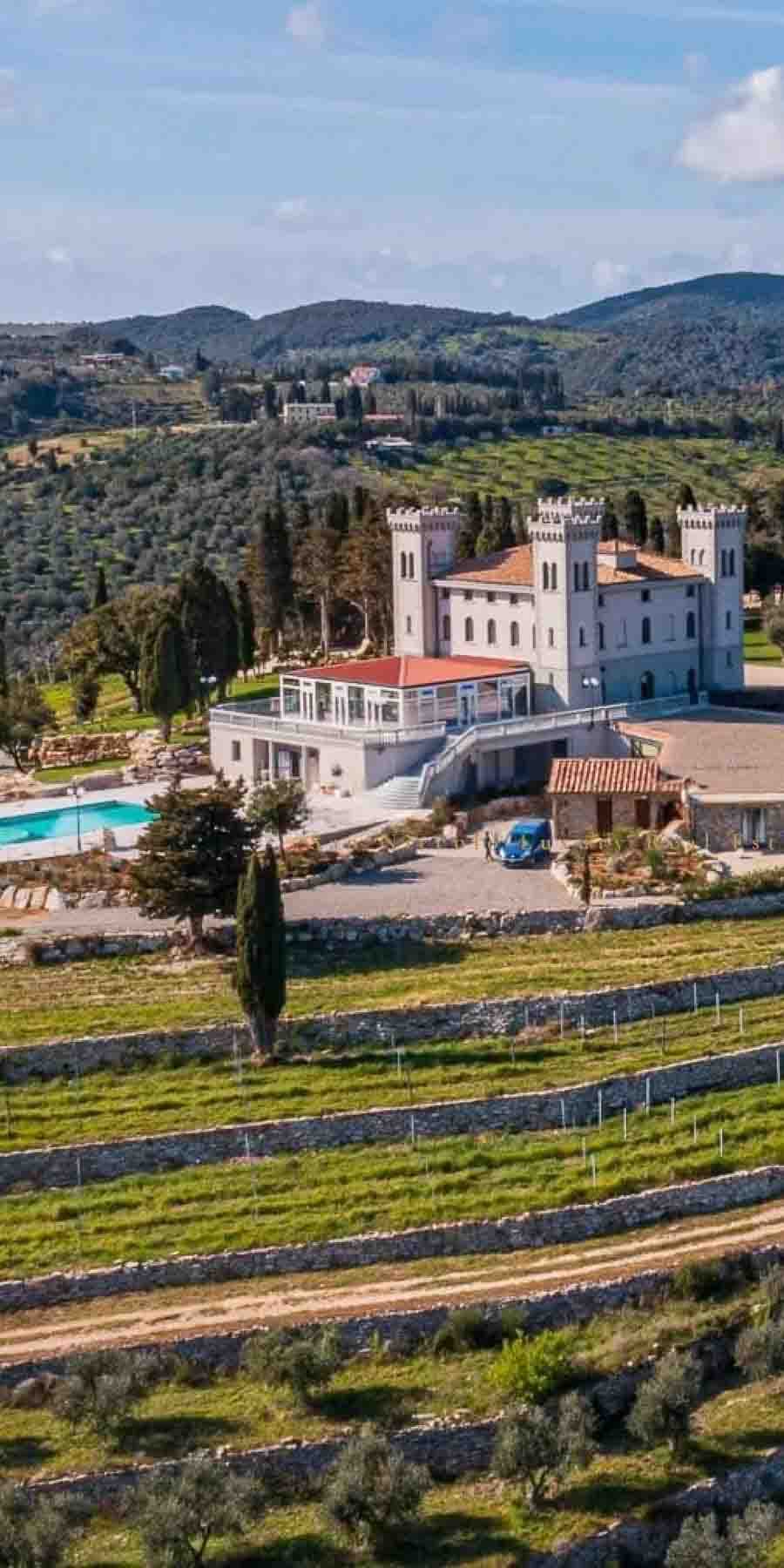 Majestic Castle in Campiglia Marittima, Tuscany