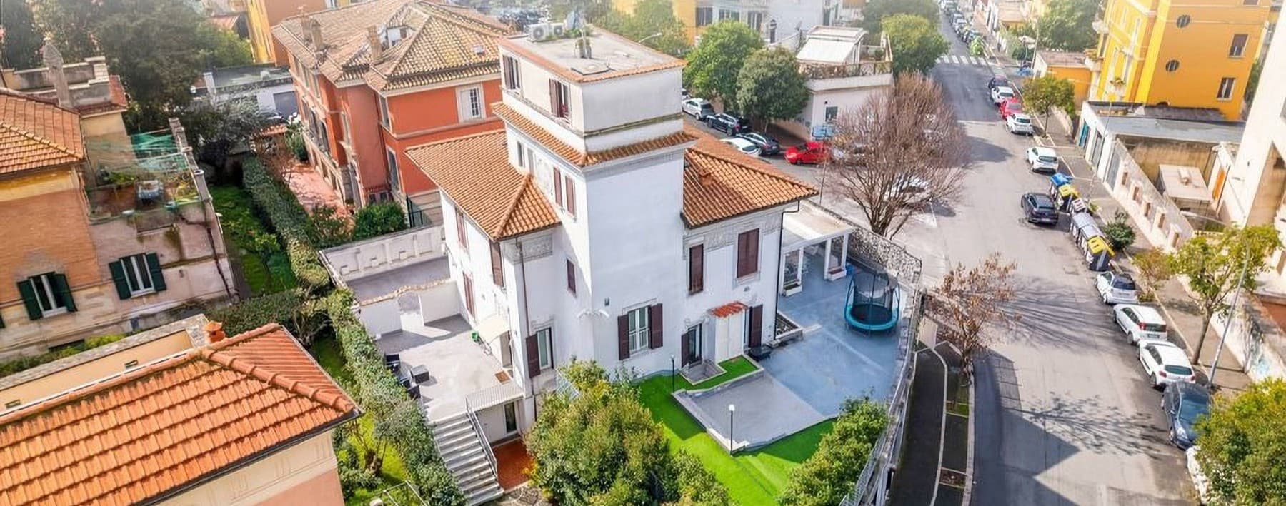 Villa elegante a Monteverde, Roma con giardini e terrazze