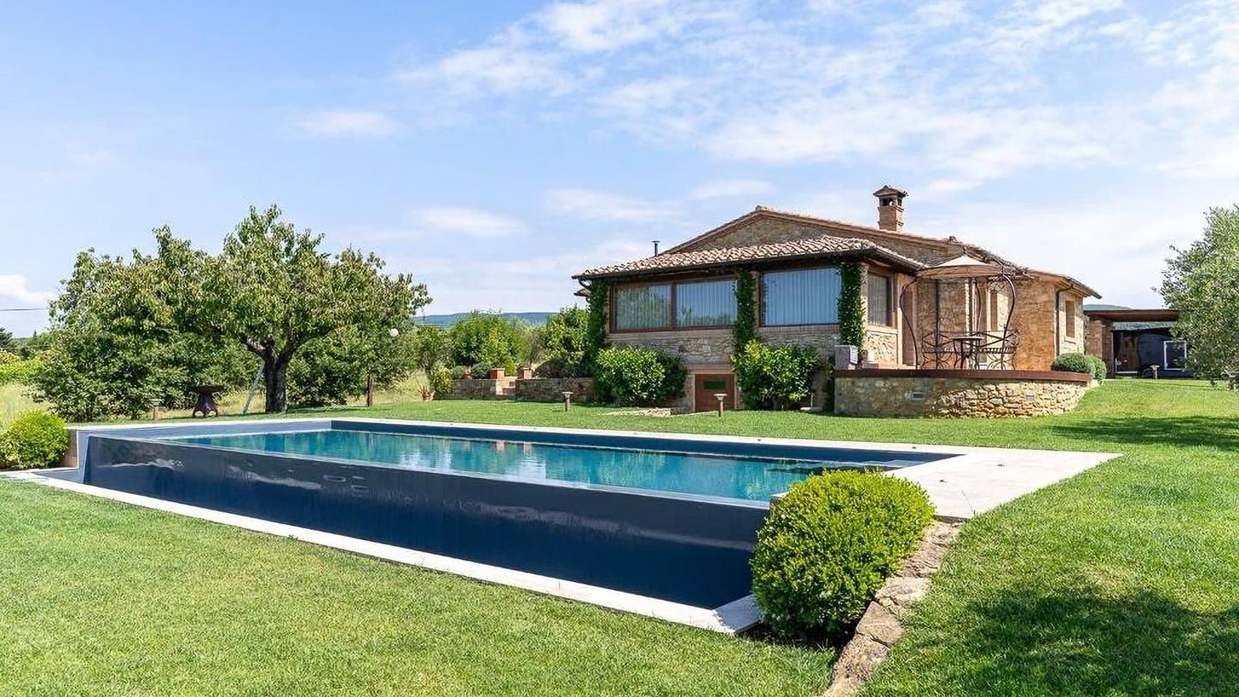 Charming Villa with Pool in Riparbella, Tuscany