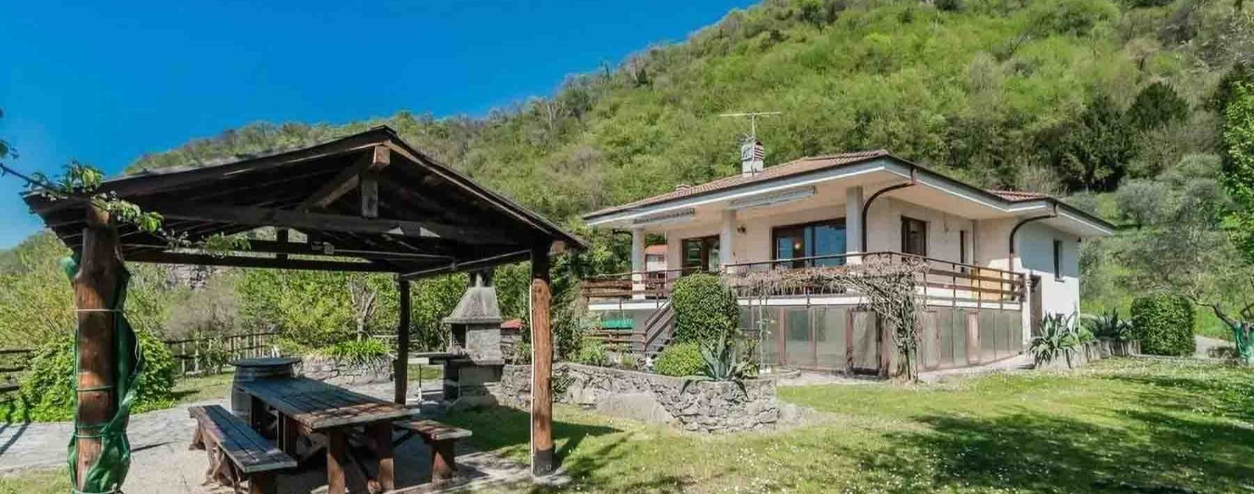 Villa in Mandello del Lario, Lake Como, Lombardy